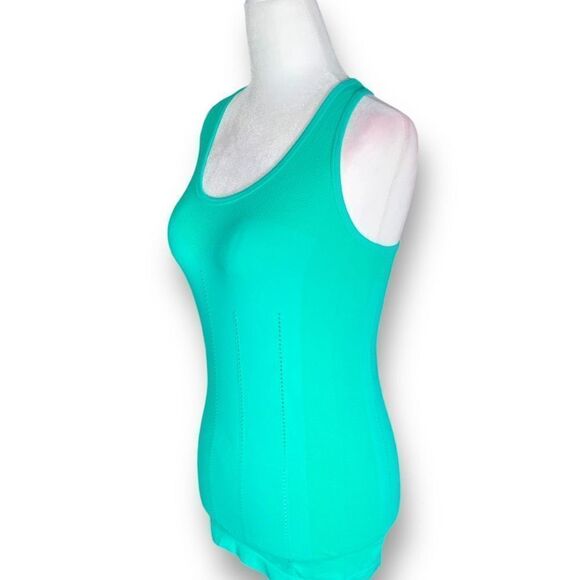 Fabeletics Delta Tank Green Racerback Smooth Operator Yoga Pilates Top Small - Picture 5 of 11